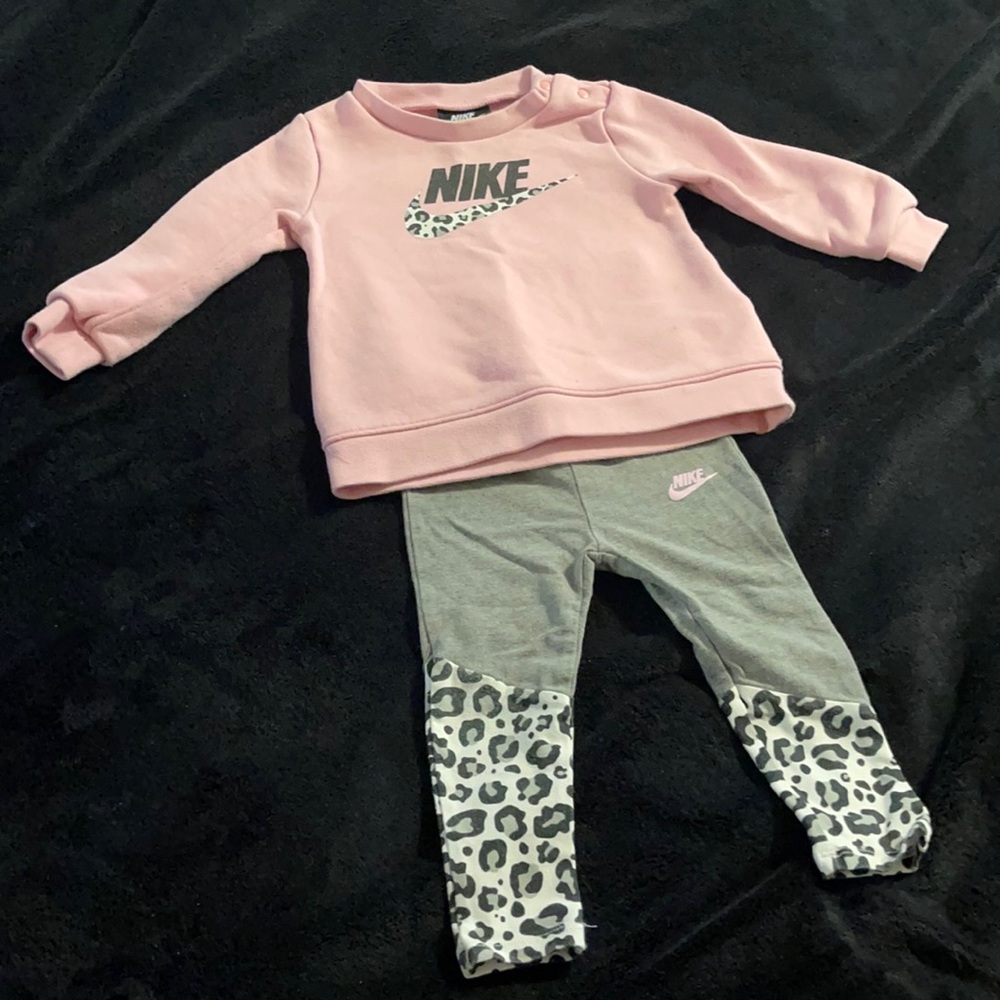 Nike 2 piece sweatshirt and legging set.
